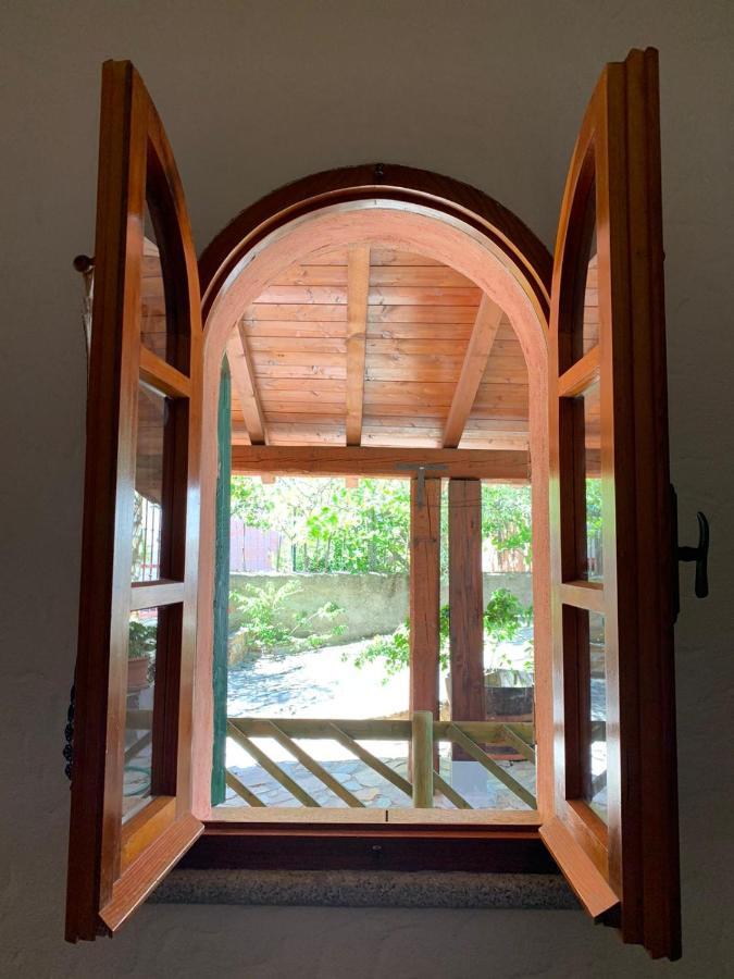 Villa Le Ginestre ラ・カレッタ エクステリア 写真