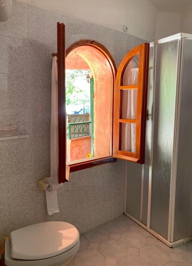 Villa Le Ginestre ラ・カレッタ エクステリア 写真